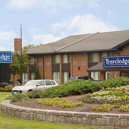 Travelodge By Wyndham Owen Sound On Exteriör bild